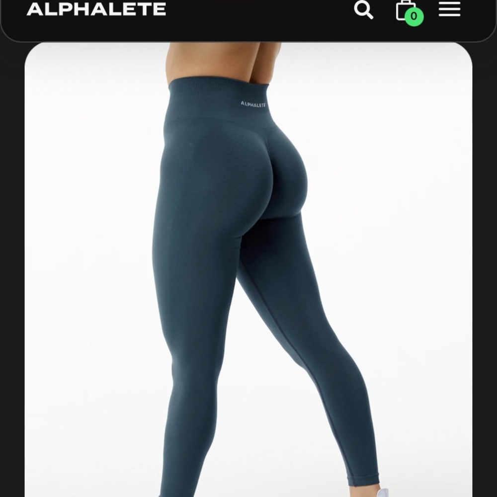 Brand New Whale Blue Amplify Leggings!!! Size Small
